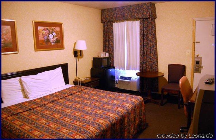Budget Inn Falls Church Dış mekan fotoğraf
