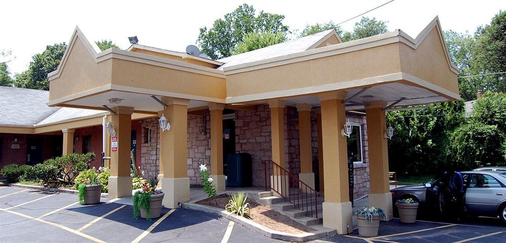 Budget Inn Falls Church Dış mekan fotoğraf
