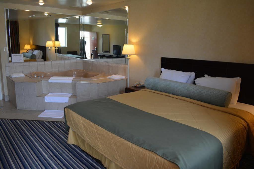 Budget Inn Falls Church Dış mekan fotoğraf